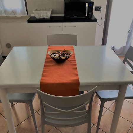 Karina'S Home Peschiera del Garda Bagian luar foto