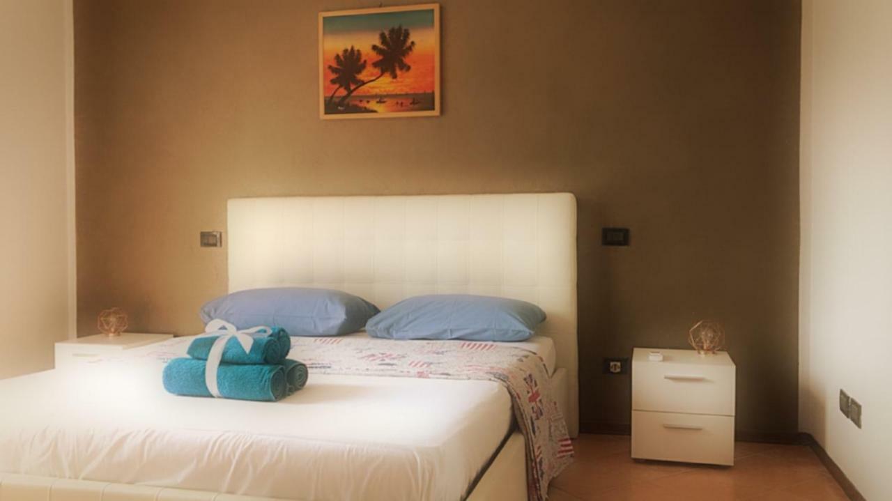 Karina'S Home Peschiera del Garda Bagian luar foto